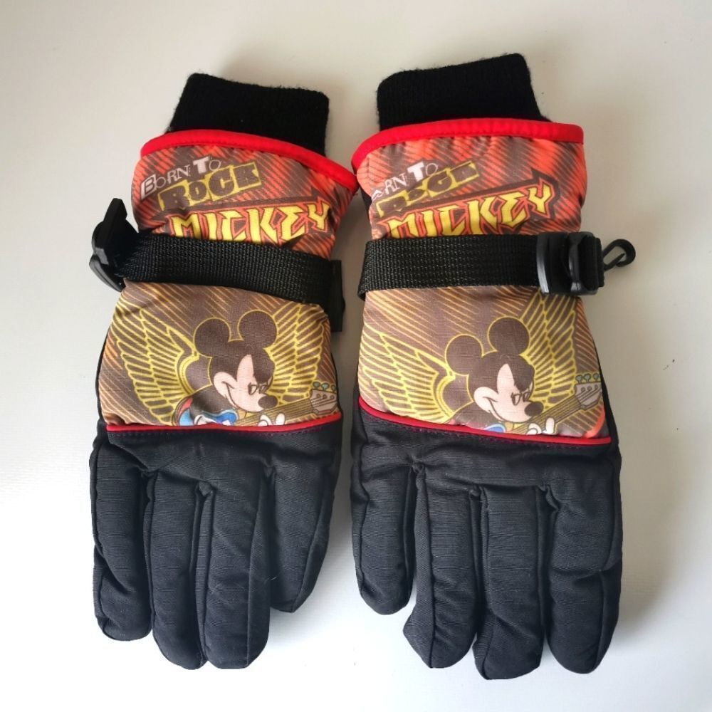 Thinsulate Mickey Mouse Kids Gloves.